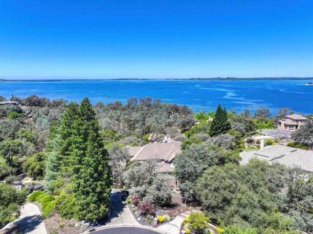 2044 Lockridge Pl, El Dorado Hills, CA 95762