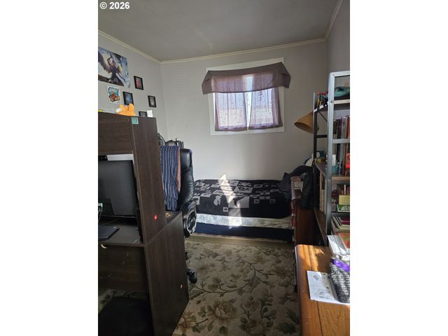 -1 ADAMS Ave, La Grande, OR 97850