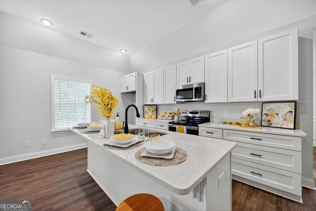 350 Browning Pointe Road, Macon, GA 31216