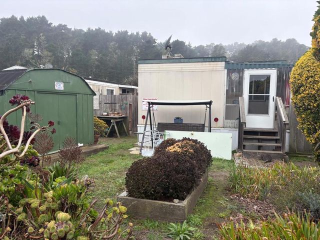 141 Barranca Lane, Moss Beach, CA 94038