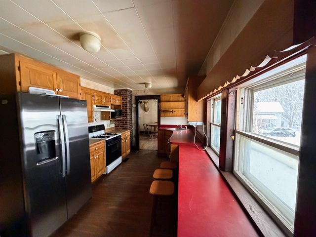 79 Merrill Street, Springfield, VT 05156