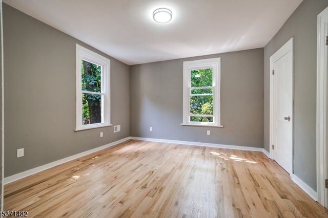 235 S 7th, Newark City, NJ 07103