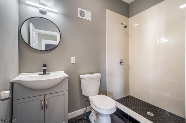 235 S 7th, Newark City, NJ 07103