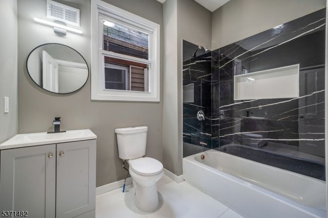 235 S 7th, Newark City, NJ 07103
