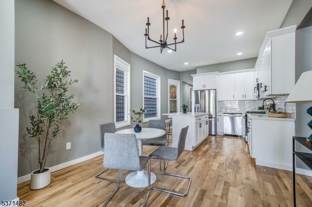 235 S 7th, Newark City, NJ 07103