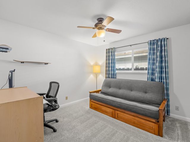 6760 N Price Avenue, Fresno, CA 93710