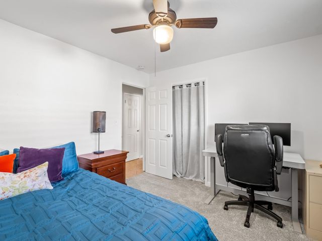 6760 N Price Avenue, Fresno, CA 93710