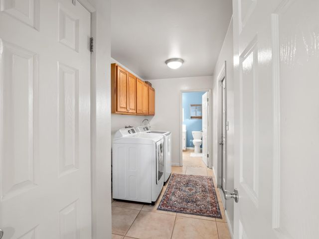 6760 N Price Avenue, Fresno, CA 93710