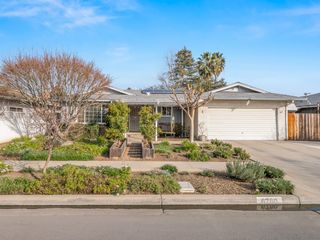 6760 N Price Avenue, Fresno, CA 93710