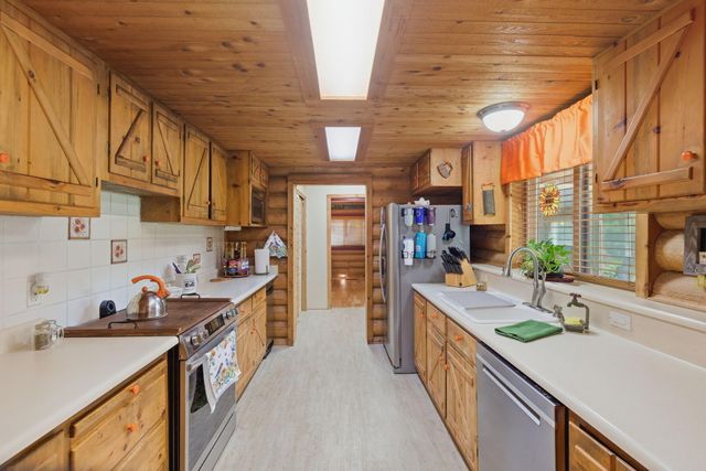 8110 New Hope Road, Grants Pass, OR 97527