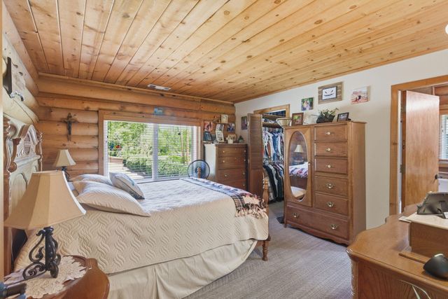 8110 New Hope Road, Grants Pass, OR 97527