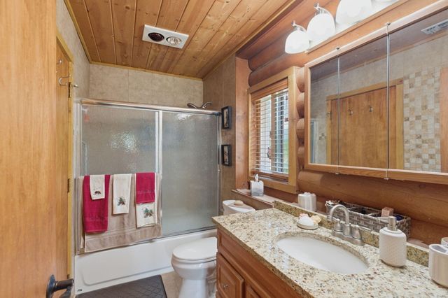 8110 New Hope Road, Grants Pass, OR 97527