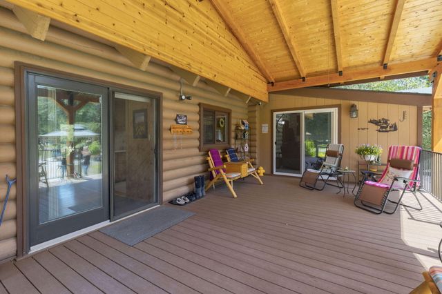 8110 New Hope Road, Grants Pass, OR 97527