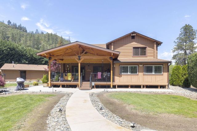 8110 New Hope Road, Grants Pass, OR 97527