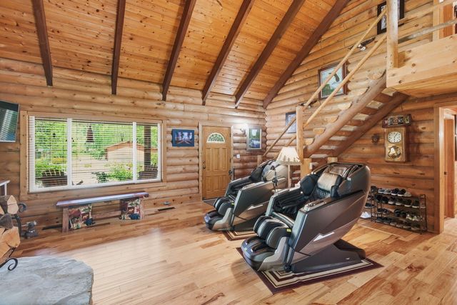 8110 New Hope Road, Grants Pass, OR 97527