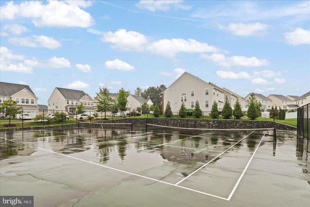12528 SOUTHINGTON DR, Woodbridge, VA 22192