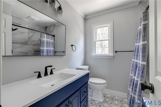 6415 Lakeway Dr, Mechanicsville, VA 23111