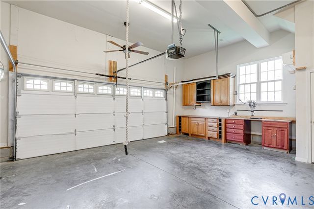 6415 Lakeway Dr, Mechanicsville, VA 23111