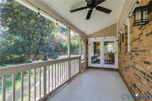6415 Lakeway Dr, Mechanicsville, VA 23111