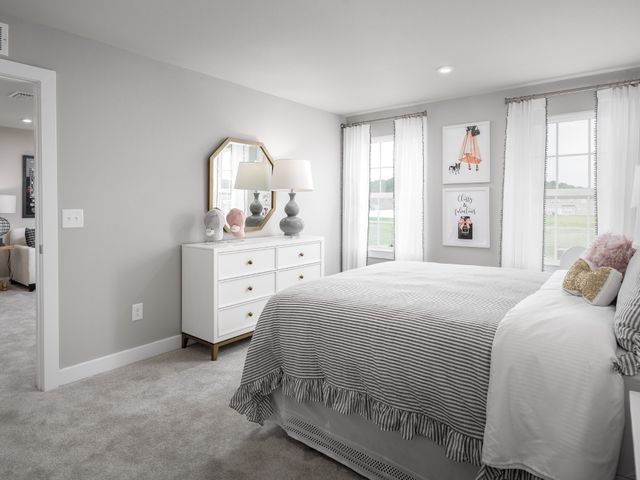 2400 RADCLIFFE DRIVE, Murfreesboro, TN 37128