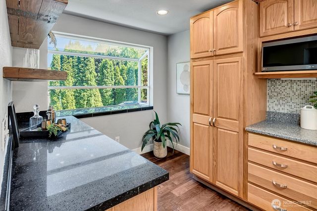 11918 NE 159th Street, Bothell, WA 98011