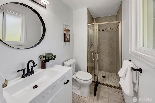 11918 NE 159th Street, Bothell, WA 98011
