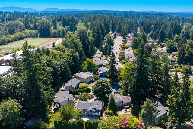 11918 NE 159th Street, Bothell, WA 98011