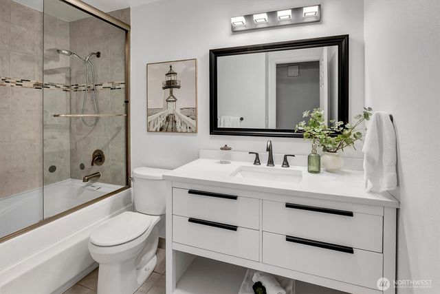 11918 NE 159th Street, Bothell, WA 98011