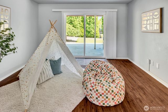 11918 NE 159th Street, Bothell, WA 98011