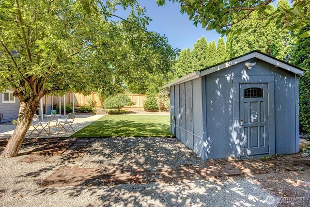 11918 NE 159th Street, Bothell, WA 98011