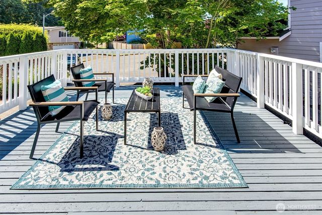11918 NE 159th Street, Bothell, WA 98011