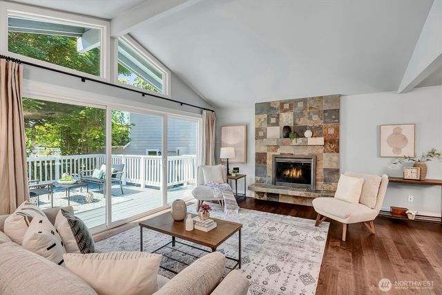 11918 NE 159th Street, Bothell, WA 98011