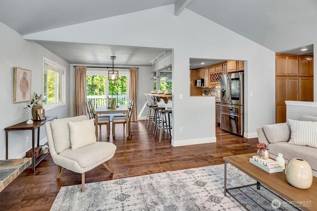11918 NE 159th Street, Bothell, WA 98011