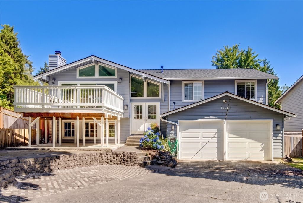 11918 NE 159th Street, Bothell, WA 98011