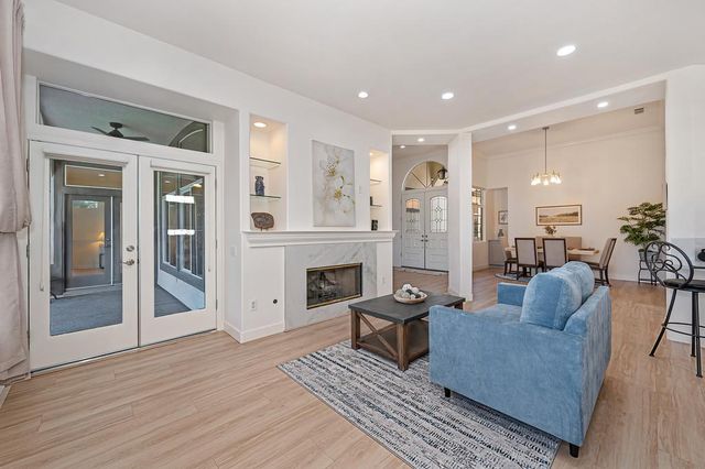 7576 Whistlestop Way, Roseville, CA 95747