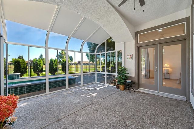 7576 Whistlestop Way, Roseville, CA 95747