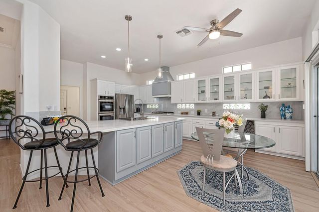 7576 Whistlestop Way, Roseville, CA 95747