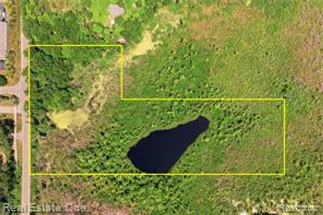 000 Dorr Road, Brighton, MI 48114