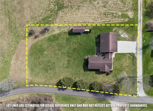 1090 Fort Road SW, Dellroy, OH 44620