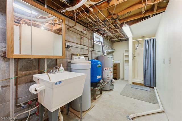 1090 Fort Road SW, Dellroy, OH 44620