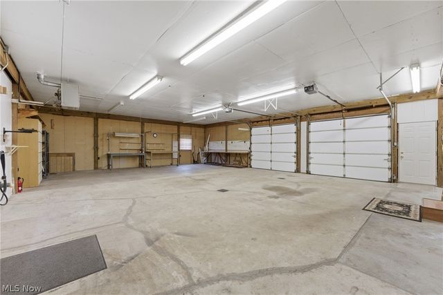 1090 Fort Road SW, Dellroy, OH 44620