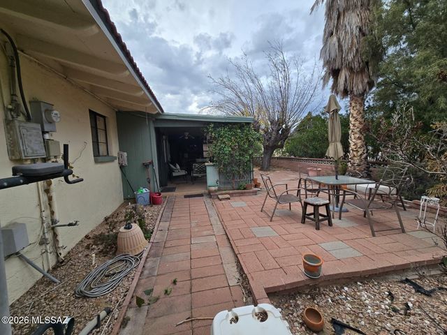 440 S Vista Del Rio, Green Valley, AZ 85614