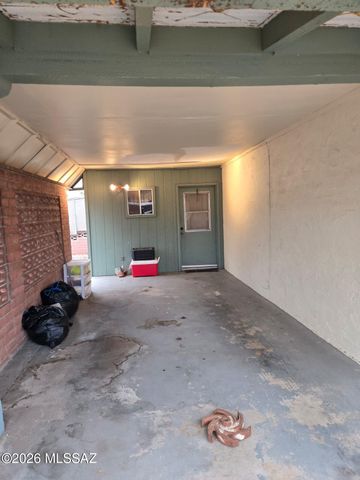 440 S Vista Del Rio, Green Valley, AZ 85614