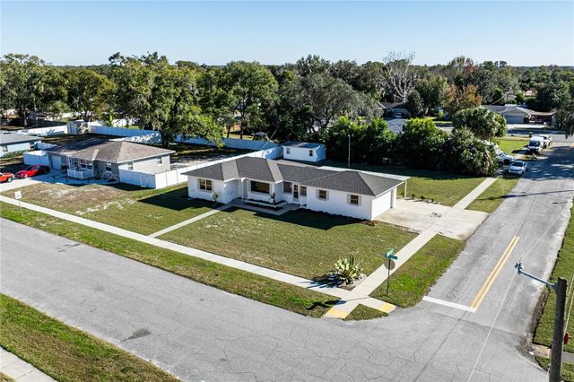 2590 WESTLAND ROAD, Mount Dora, FL 32757