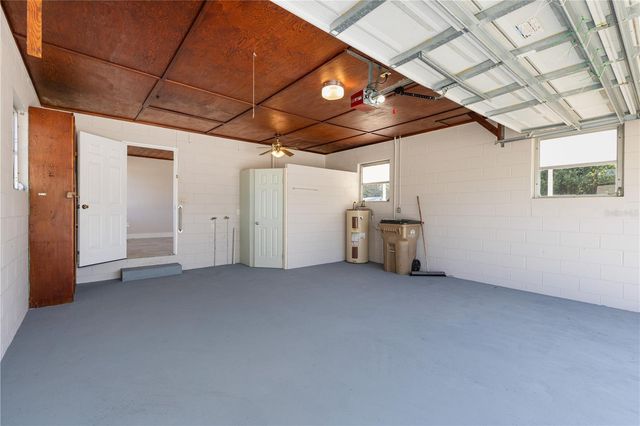 2590 WESTLAND ROAD, Mount Dora, FL 32757