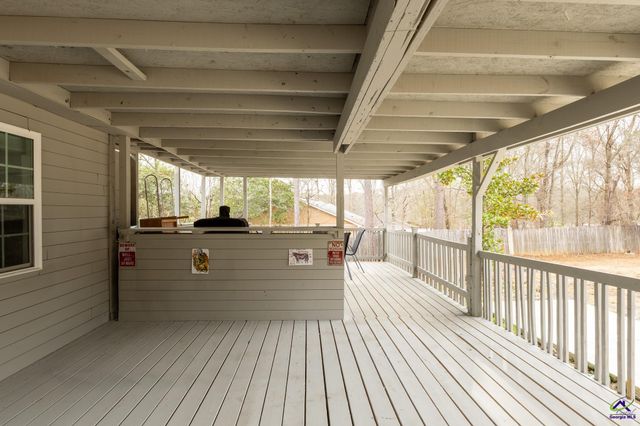 711 Main street, Byron, GA 31008