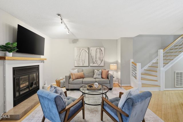 404 Forest Court, Carrboro, NC 27510