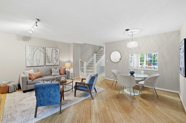 404 Forest Court, Carrboro, NC 27510
