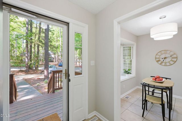404 Forest Court, Carrboro, NC 27510