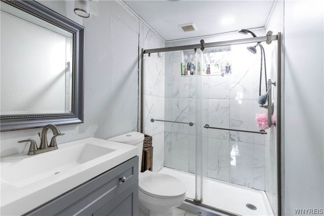 6795 Nash Road, Wheatfield, NY 14120